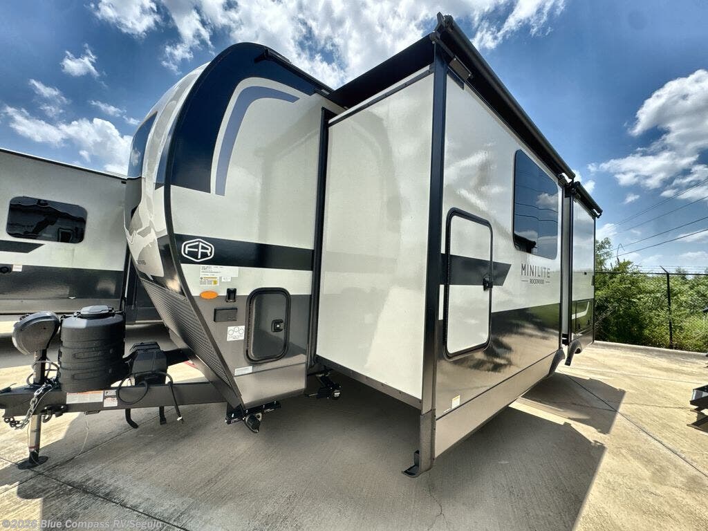 2027 Rockwood Mini Lite 2523MBR by Forest River from Blue Compass RV Seguin in Seguin, Texas