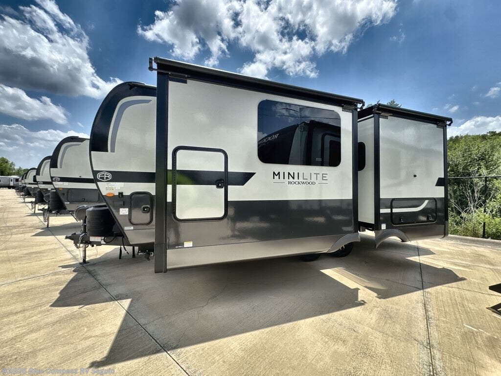 2027 Forest River Rockwood Mini Lite 2523MBR - New Travel Trailer For Sale by Blue Compass RV Seguin in Seguin, Texas