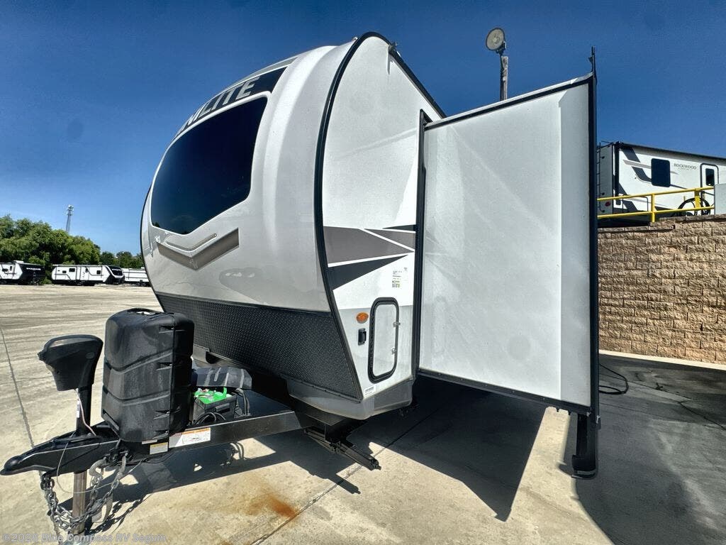 Used 2023 Forest River Rockwood Mini Lite 2516S available in Seguin, Texas