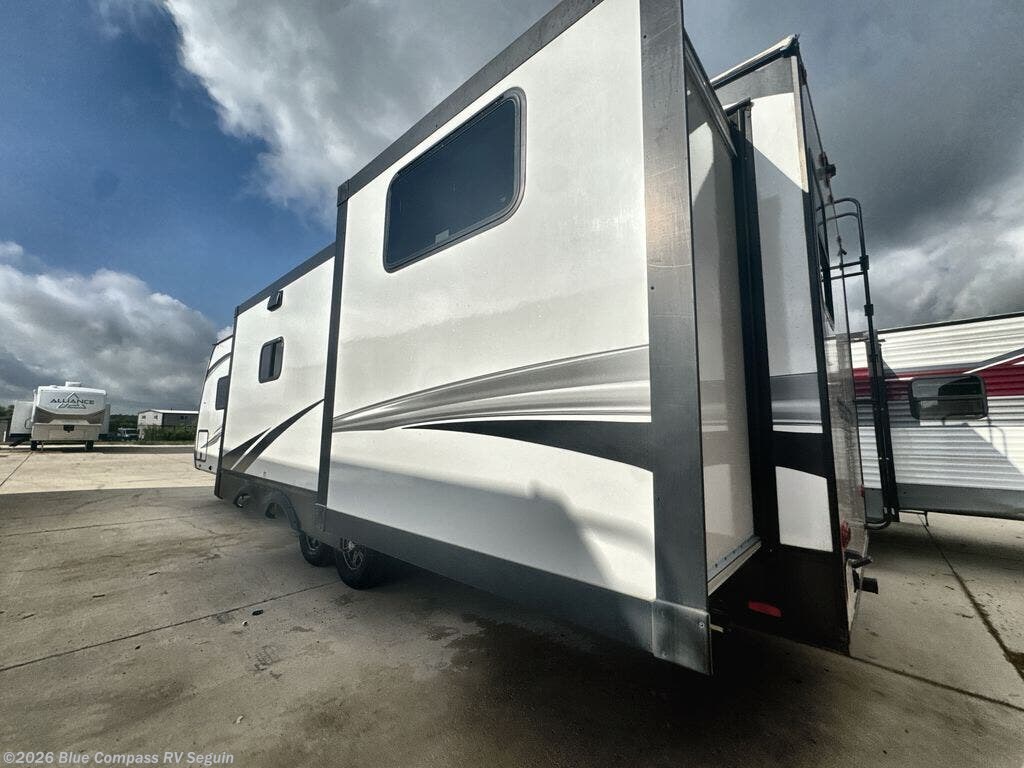 2023 Grand Design Reflection 312BHTS - Used Travel Trailer For Sale by Blue Compass RV Seguin in Seguin, Texas