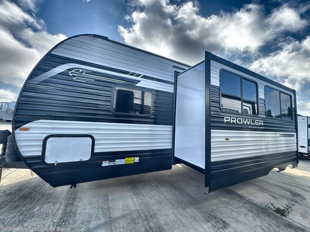 2027 Prowler 2602BHS by Heartland from Blue Compass RV Seguin in Seguin, Texas