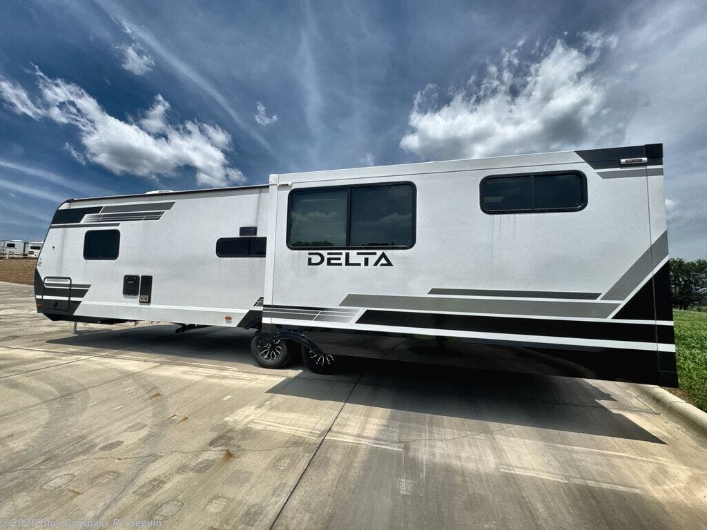 2026 Alliance RV Delta 321BH - New Travel Trailer For Sale by Blue Compass RV Seguin in Seguin, Texas features Slideout