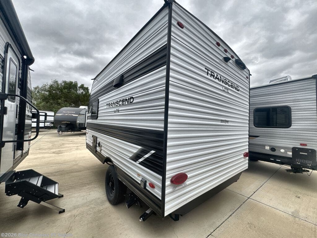 2027 Grand Design Transcend Lite 121RBL - New Travel Trailer For Sale by Blue Compass RV Seguin in Seguin, Texas
