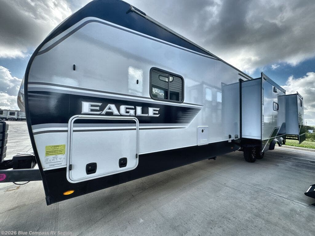 2025 Eagle HT 312BHOK by Jayco from Blue Compass RV Seguin in Seguin, Texas
