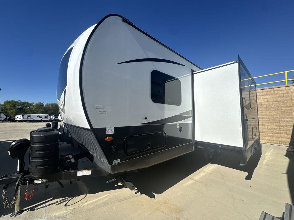 2024 Forest River Flagstaff Micro Lite 22TBS - Used Travel Trailer For Sale by Blue Compass RV Seguin in Seguin, Texas