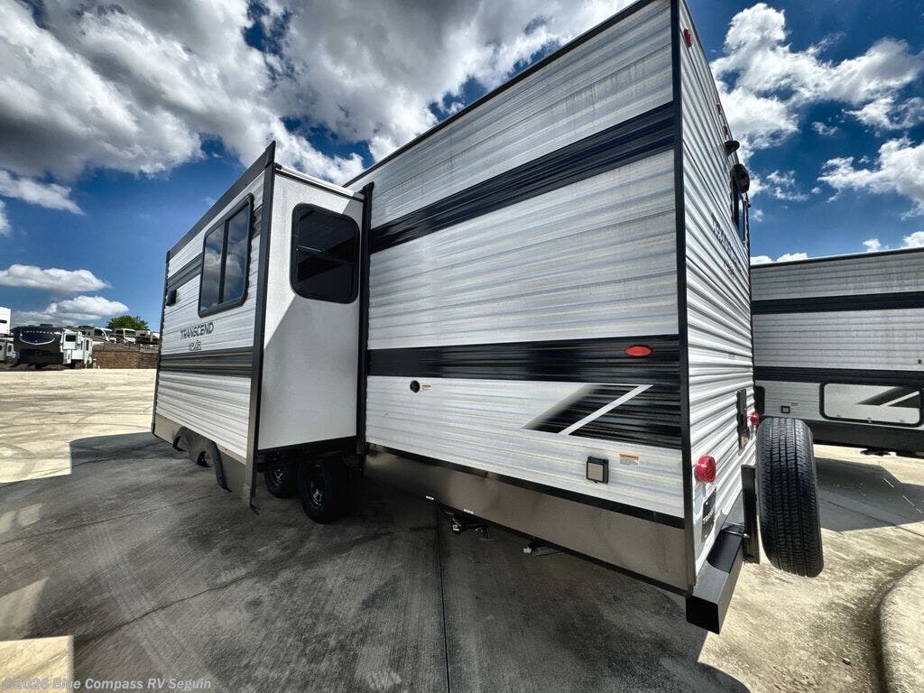 2027 Transcend Xplor 26BHX by Grand Design from Blue Compass RV Seguin in Seguin, Texas