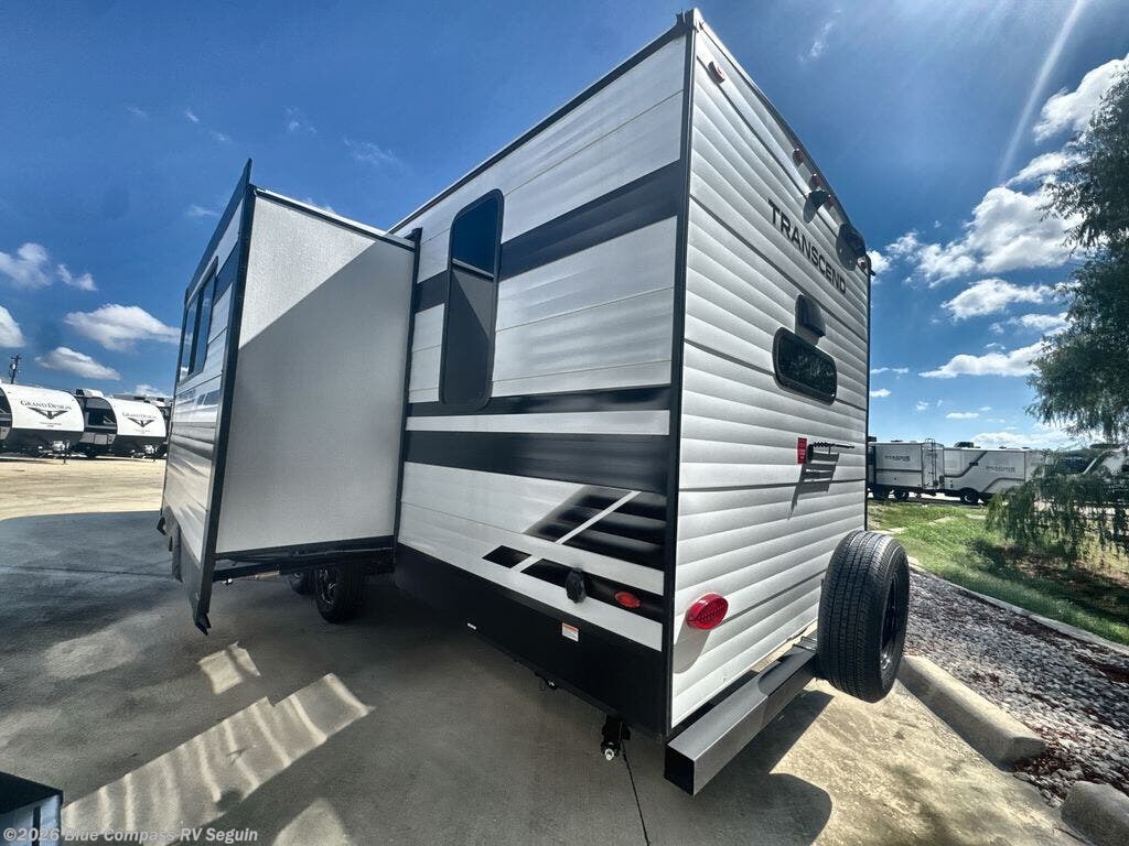 2027 Grand Design Transcend Xplor 285RKT - New Travel Trailer For Sale by Blue Compass RV Seguin in Seguin, Texas