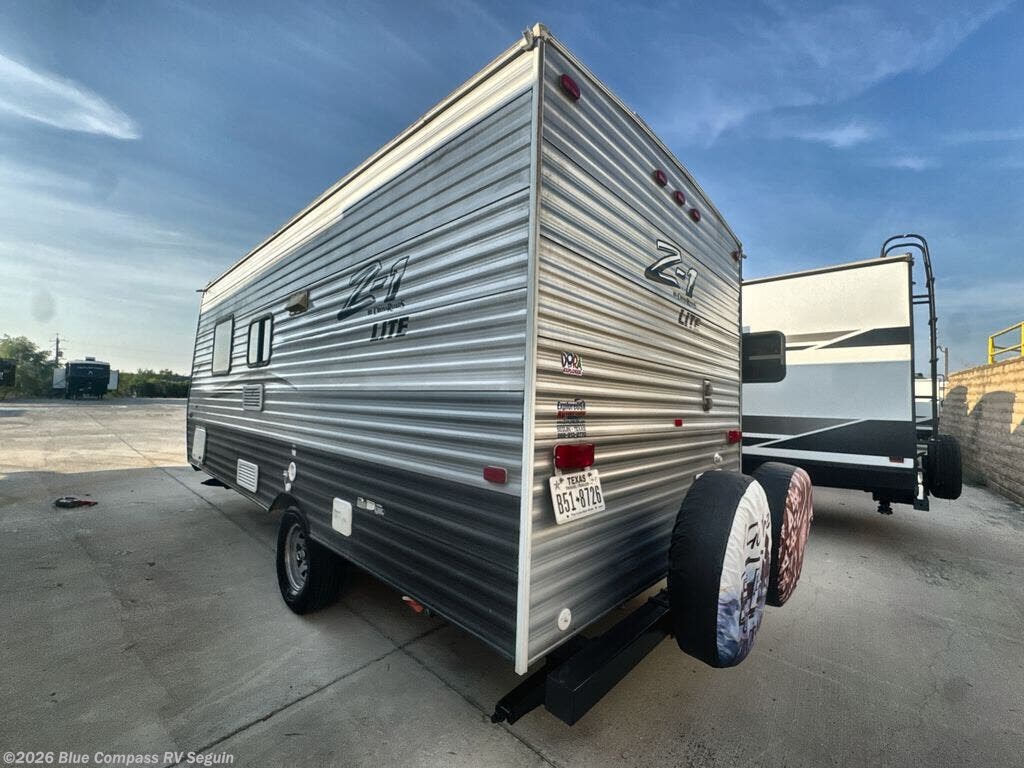 2017 CrossRoads Z-1 Lite ZT18RB - Used Travel Trailer For Sale by Blue Compass RV Seguin in Seguin, Texas