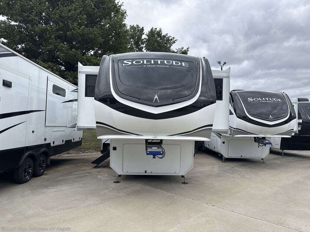 2027 Solitude 380FL by Grand Design from Blue Compass RV Seguin in Seguin, Texas