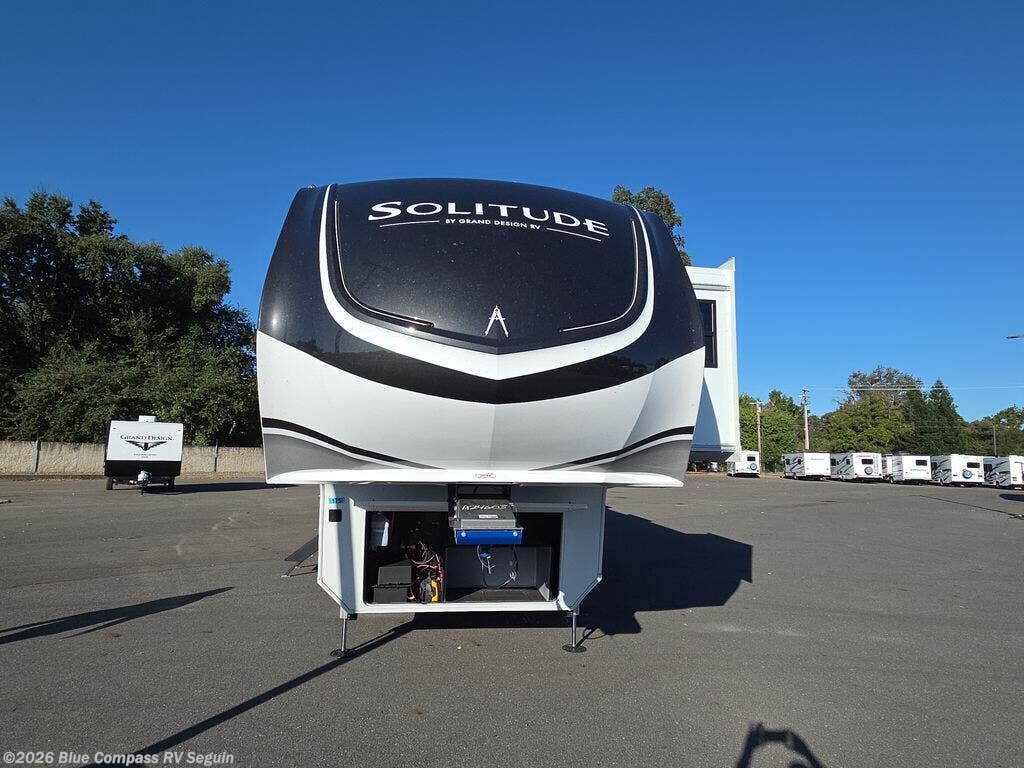 2027 Solitude 390RK by Grand Design from Blue Compass RV Seguin in Seguin, Texas