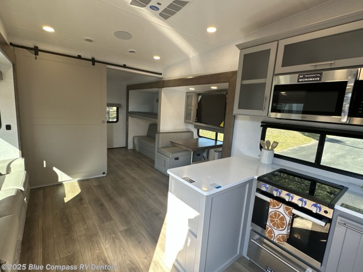New 2026 Alliance RV Avenue All-Access 30BH available in Denton, Texas