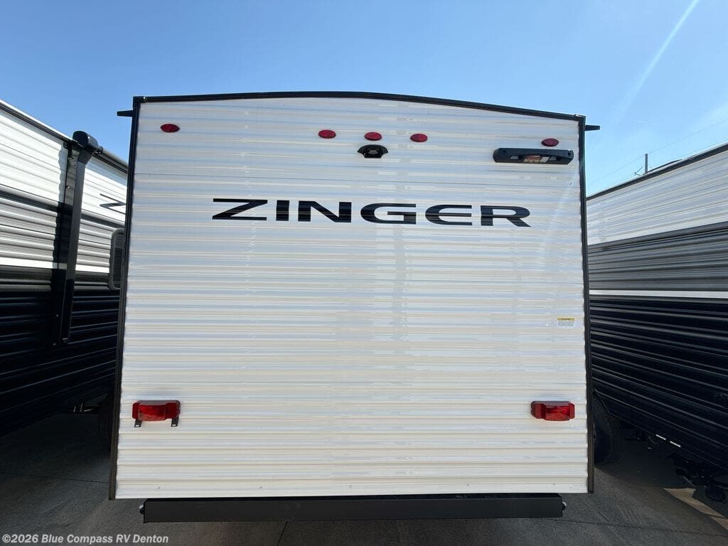 2026 Zinger Lite 12RD by CrossRoads from Blue Compass RV Denton in Denton, Texas