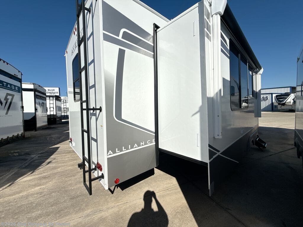 2026 Avenue 35RKS by Alliance RV from Blue Compass RV Denton in Denton, Texas