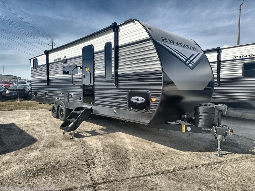 2026 Zinger Lite 290QB by CrossRoads from Blue Compass RV Denton in Denton, Texas