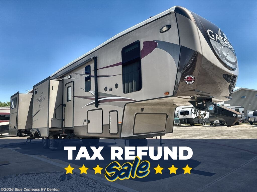 2016 Heartland Gateway 3650 BH - Used Fifth Wheel For Sale by Blue Compass RV Denton in Denton, Texas features Slideout