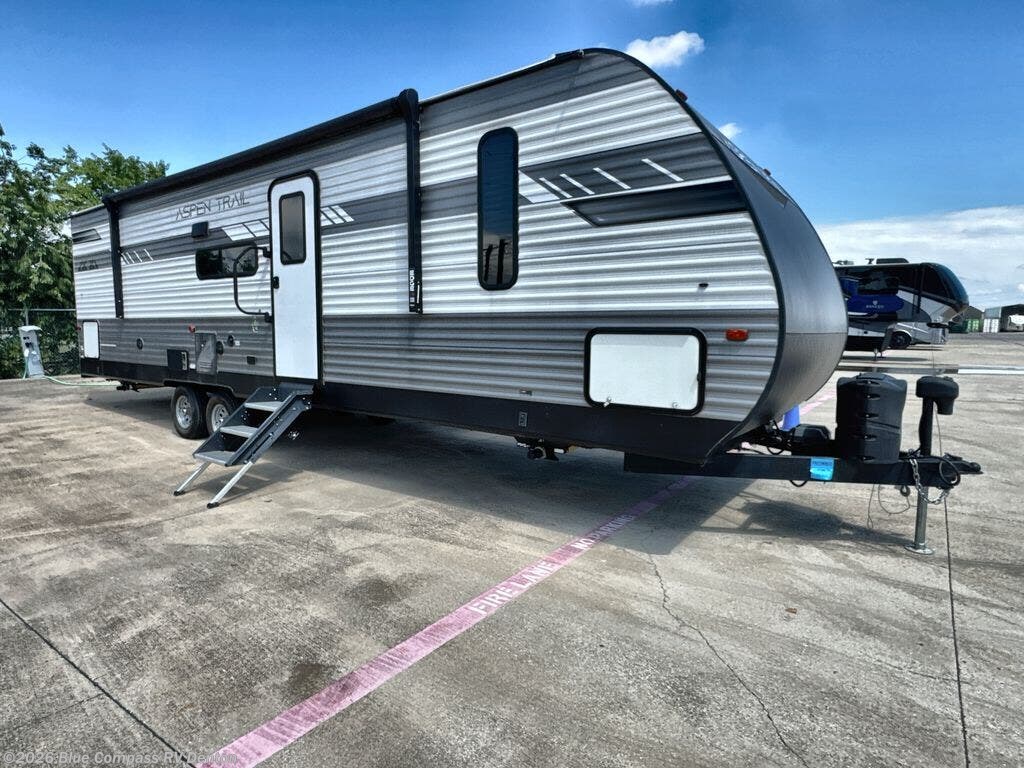 2023 Aspen Trail 3120BHS by Dutchmen from Blue Compass RV Denton in Denton, Texas