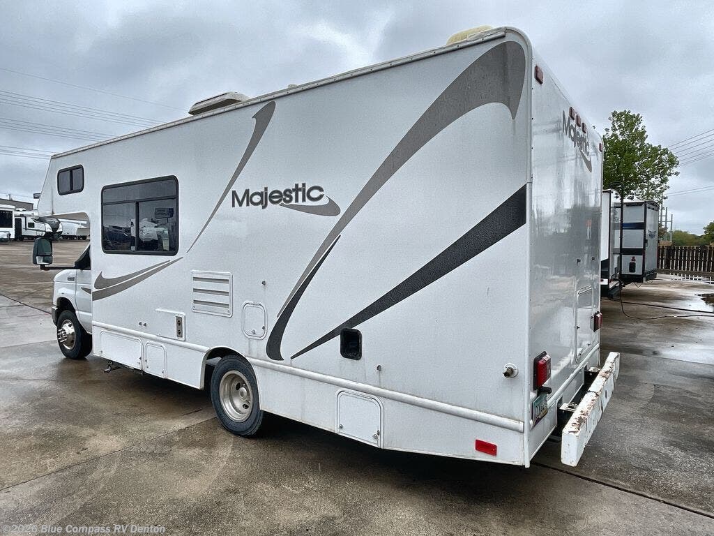 Used 2013 Thor Motor Coach Majestic 23A available in Denton, Texas
