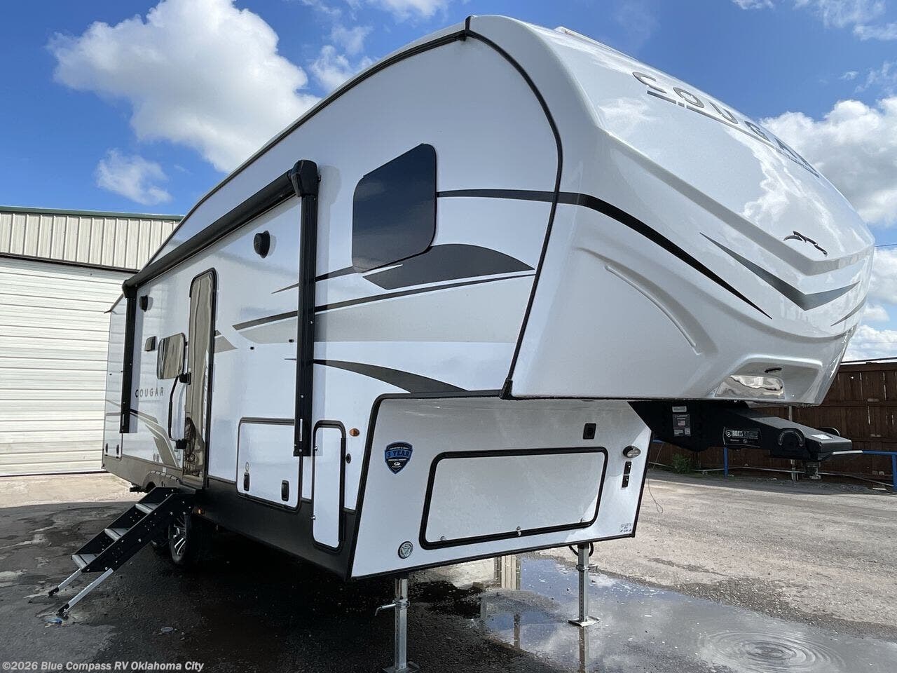 2025 Cougar Sport 2400RE by Keystone from Blue Compass RV Oklahoma City in Norman, Oklahoma