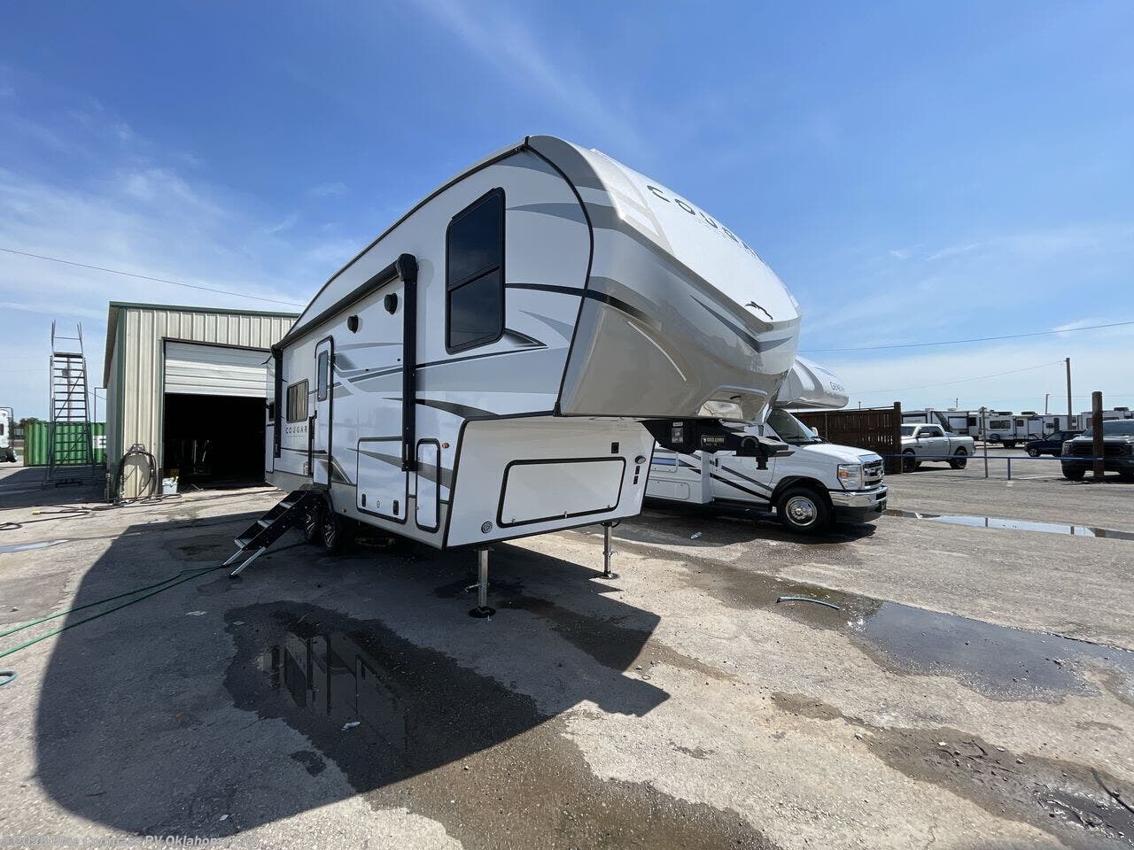 New 2025 Keystone Cougar Half-Ton 23MLE available in Norman, Oklahoma