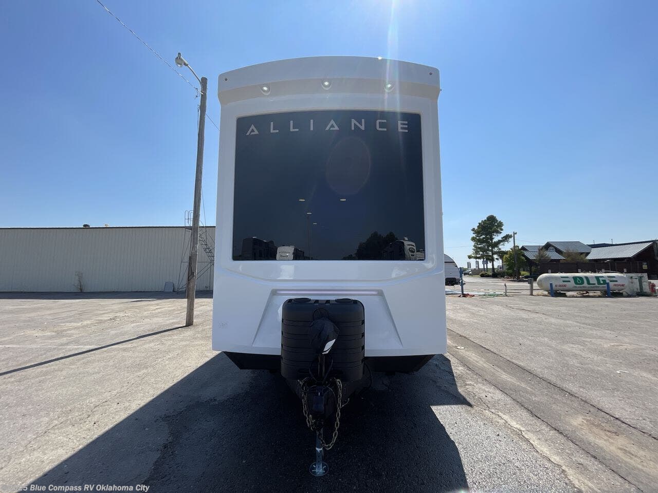 2026 Benchmark 44LFT by Alliance RV from Blue Compass RV Oklahoma City in Norman, Oklahoma