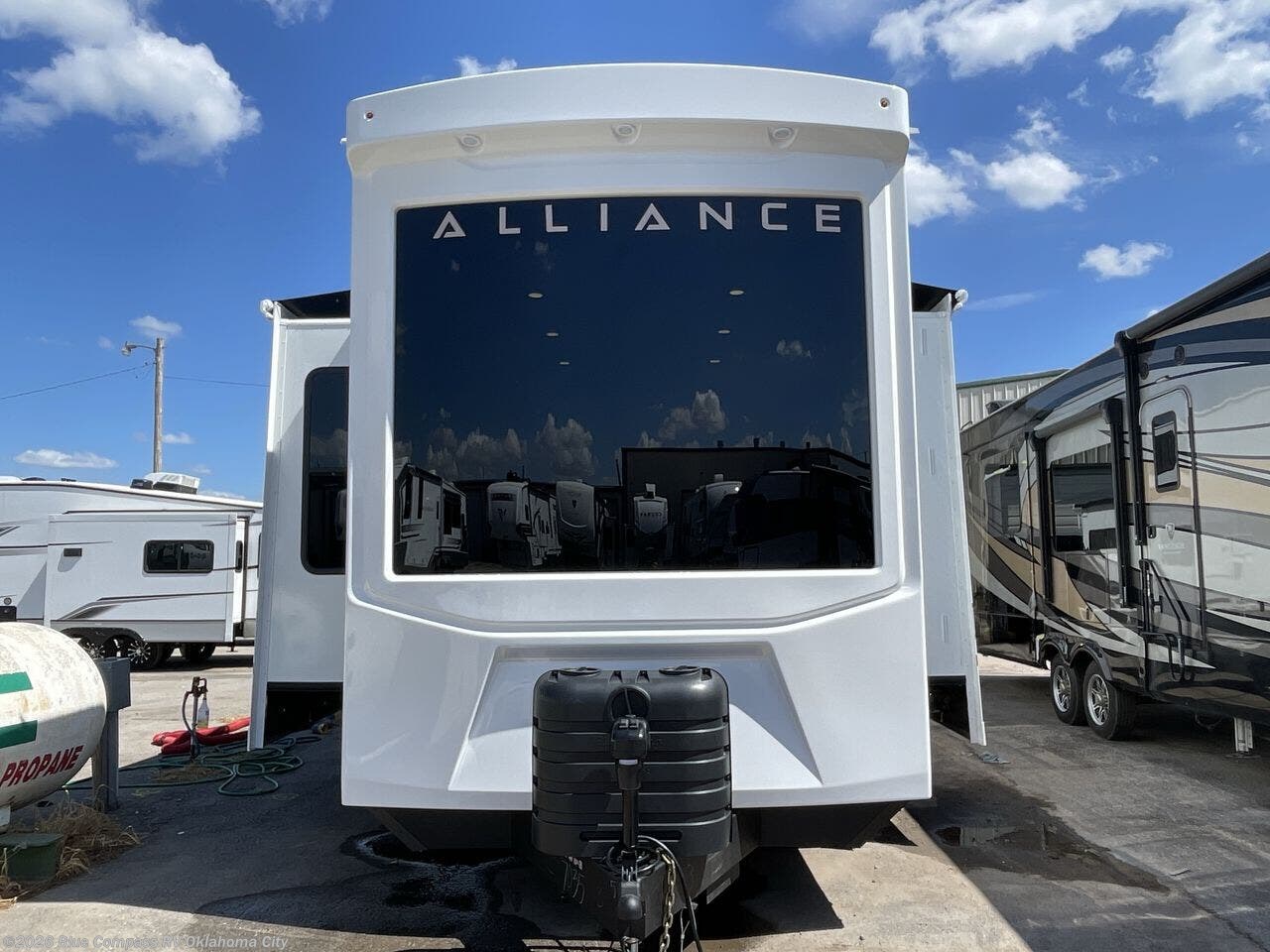 2026 Benchmark 42LFT by Alliance RV from Blue Compass RV Oklahoma City in Norman, Oklahoma
