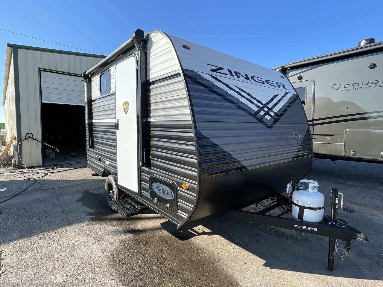 New 2026 CrossRoads Zinger Lite 12BH available in Norman, Oklahoma