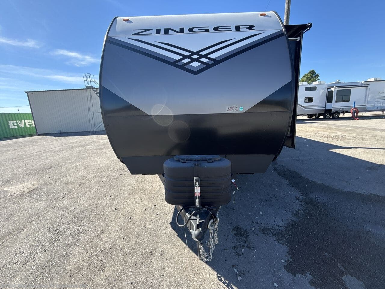 New 2026 CrossRoads Zinger 390DB available in Norman, Oklahoma