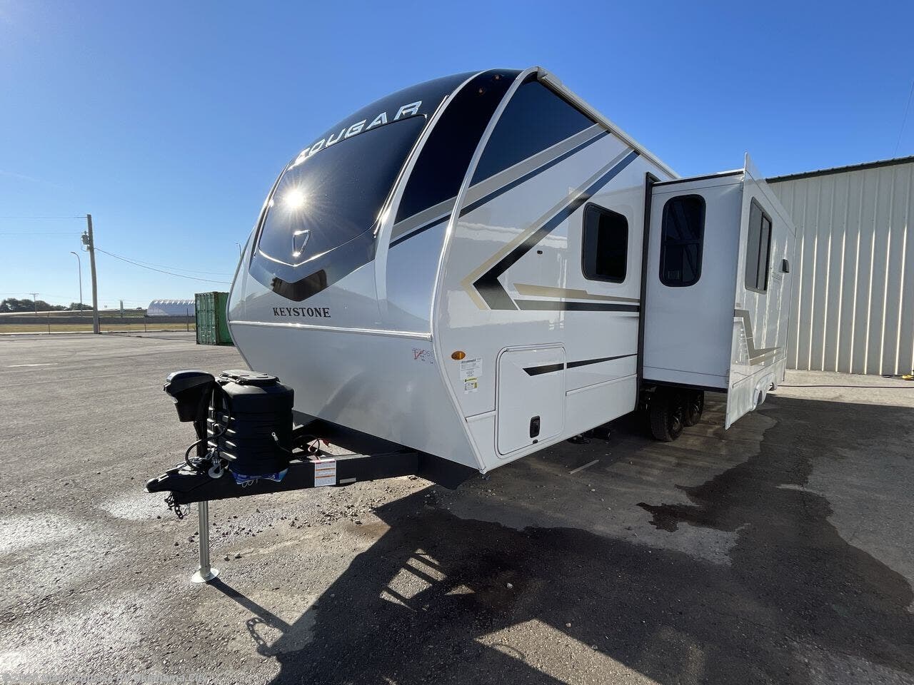 2026 Cougar Half-Ton 22MLS by Keystone from Blue Compass RV Oklahoma City in Norman, Oklahoma