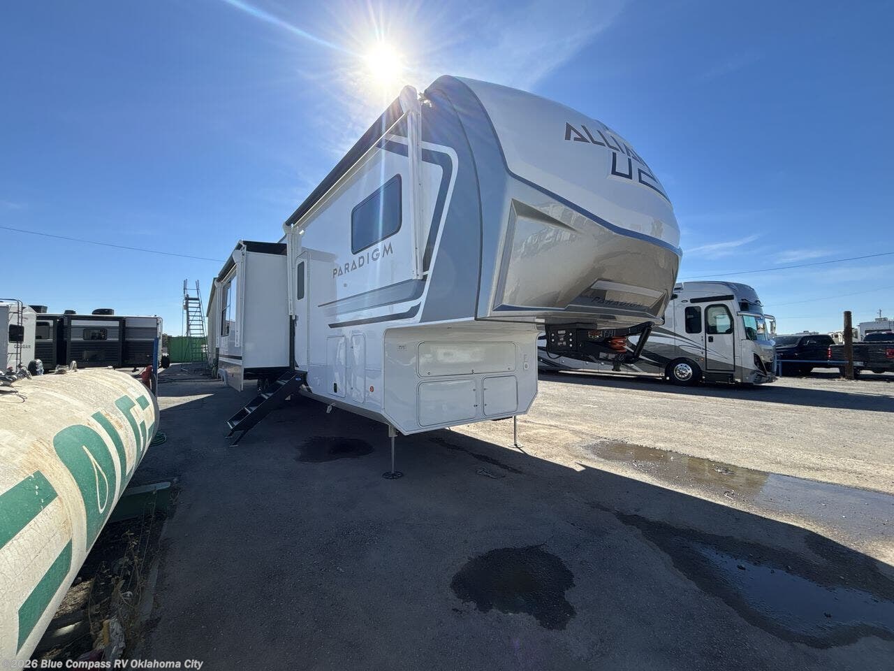 2026 Paradigm 395DS by Alliance RV from Blue Compass RV Oklahoma City in Norman, Oklahoma