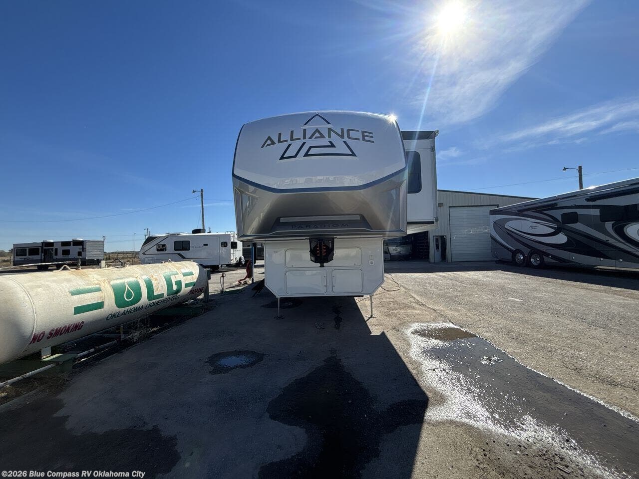 New 2026 Alliance RV Paradigm 395DS available in Norman, Oklahoma