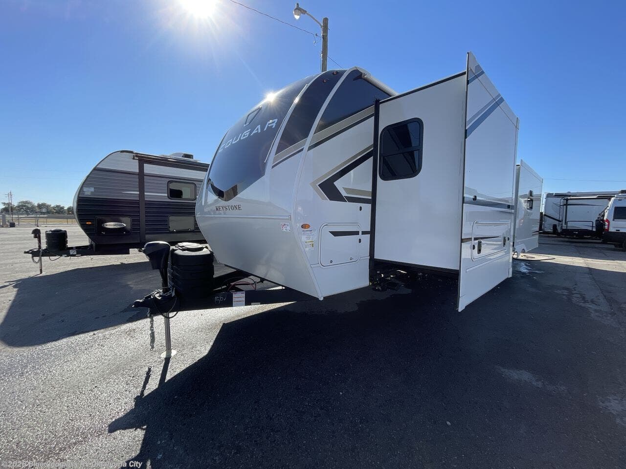 2026 Cougar Half-Ton 33RLI by Keystone from Blue Compass RV Oklahoma City in Norman, Oklahoma