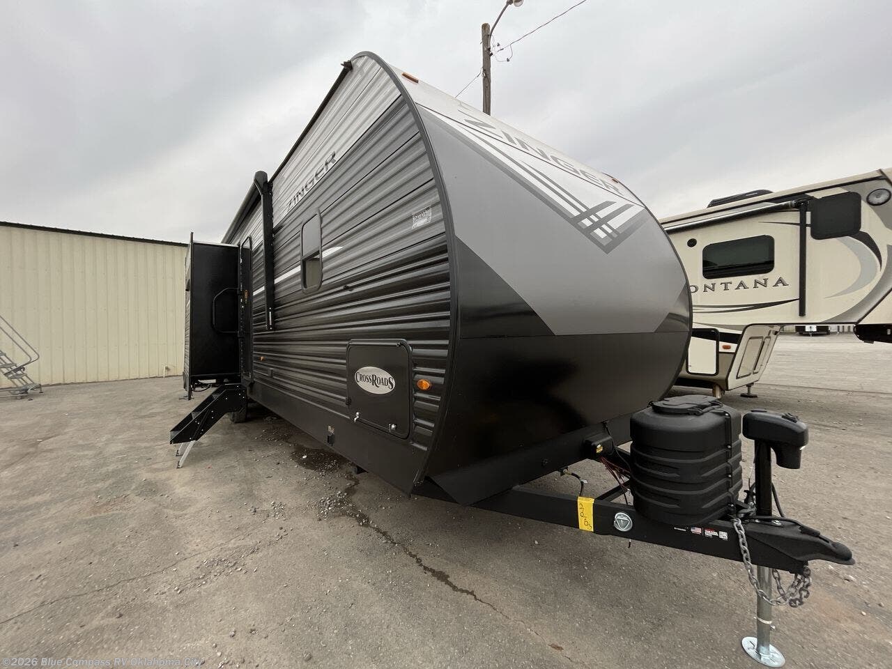 New 2026 CrossRoads Zinger 331BH available in Norman, Oklahoma