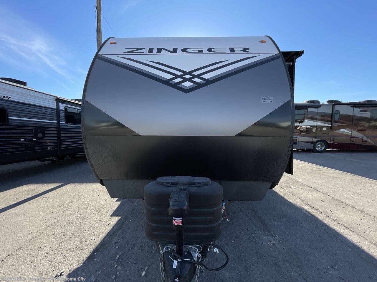 2026 Zinger 390DB by CrossRoads from Blue Compass RV Oklahoma City in Norman, Oklahoma