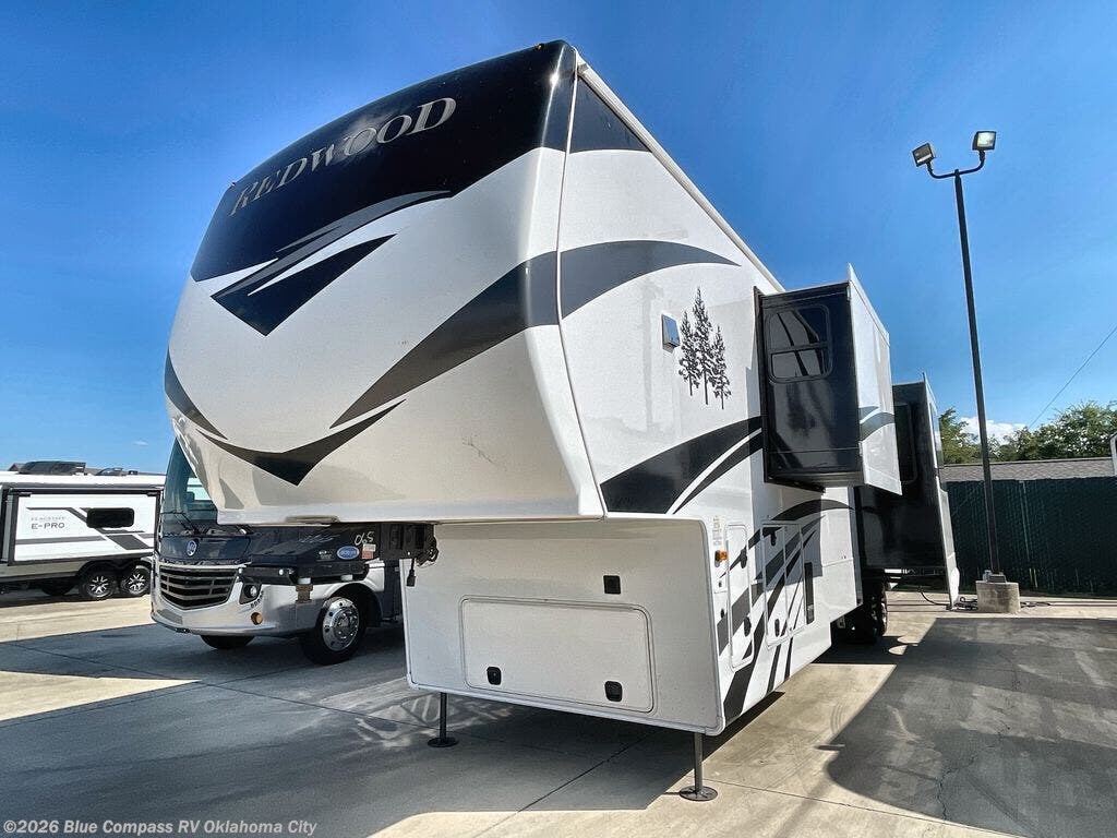 Used 2021 CrossRoads Redwood 4001LK available in Norman, Oklahoma