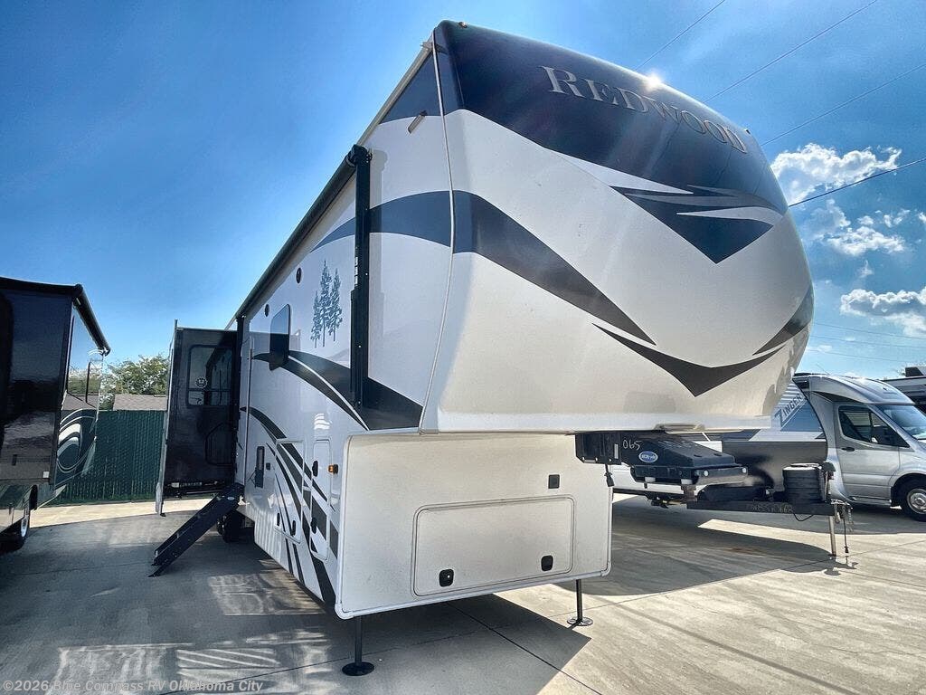 2021 CrossRoads Redwood 4001LK - Used Fifth Wheel For Sale by Blue Compass RV Oklahoma City in Norman, Oklahoma