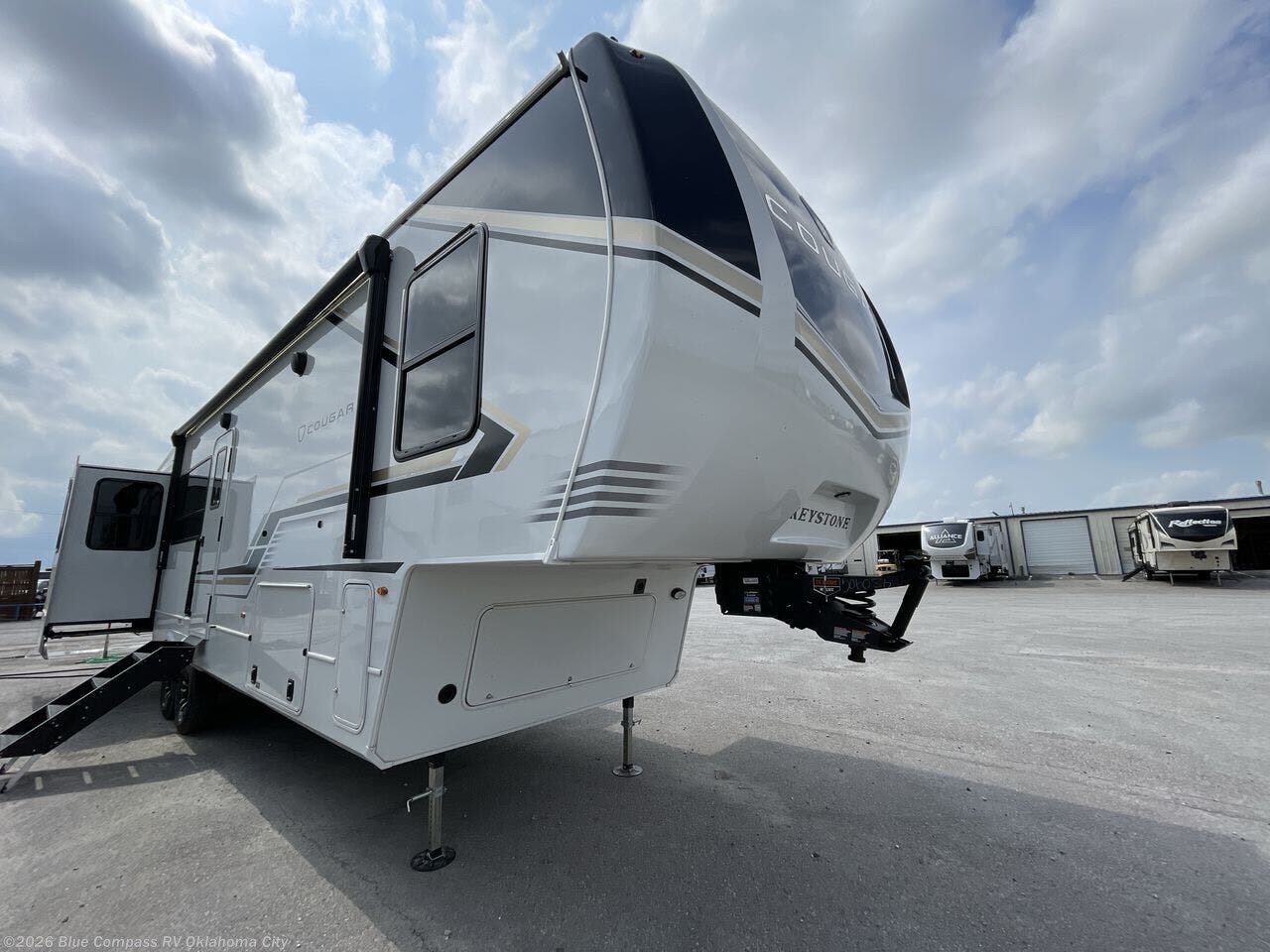 New 2026 Keystone Cougar 320RDS available in Norman, Oklahoma