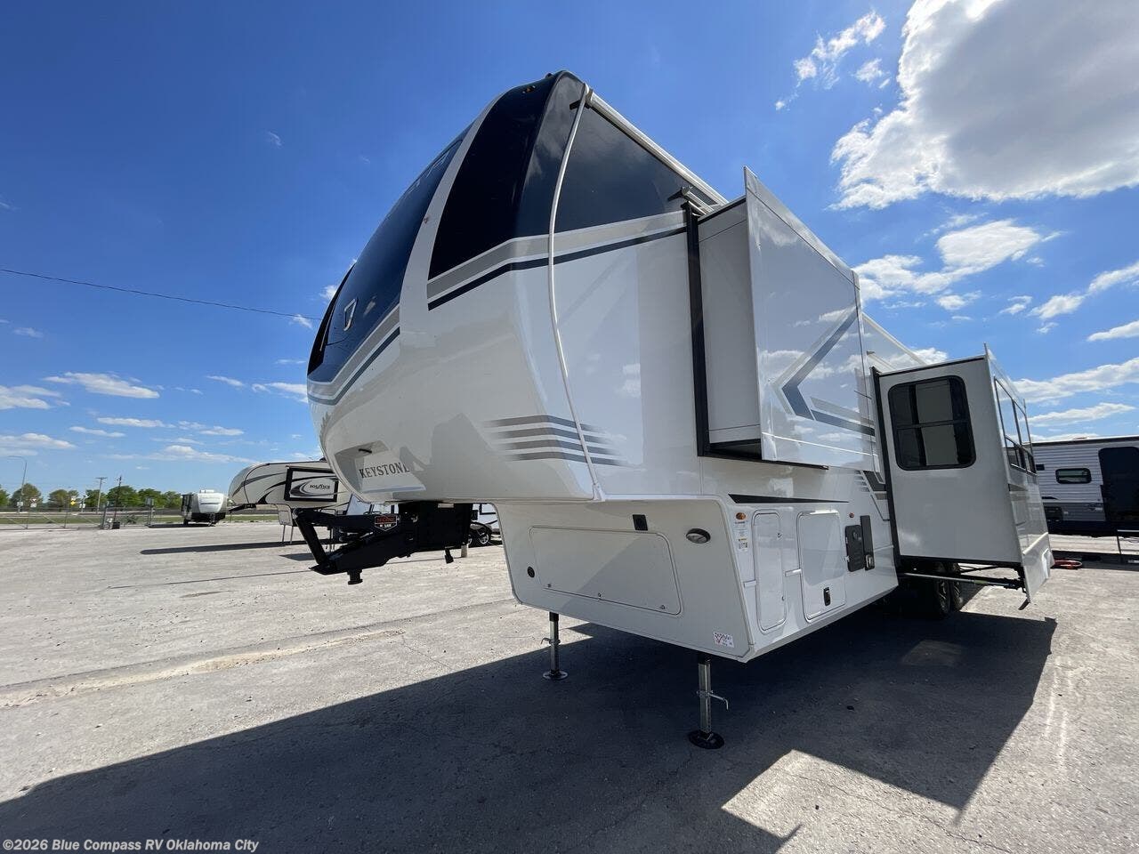 2026 Cougar 364BHL by Keystone from Blue Compass RV Oklahoma City in Norman, Oklahoma