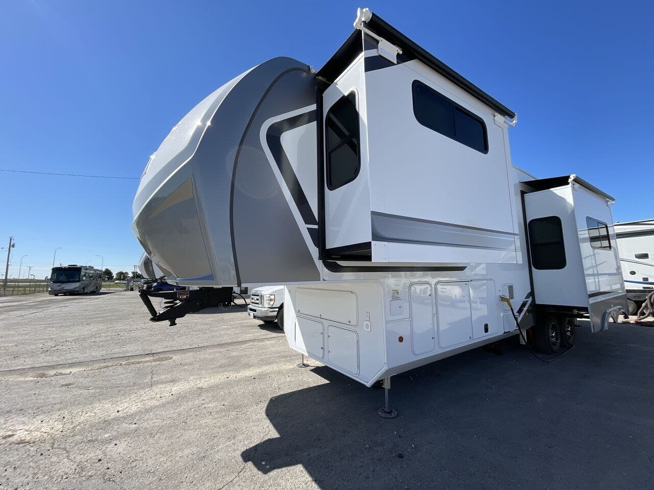 2026 Paradigm 312RK by Alliance RV from Blue Compass RV Oklahoma City in Norman, Oklahoma