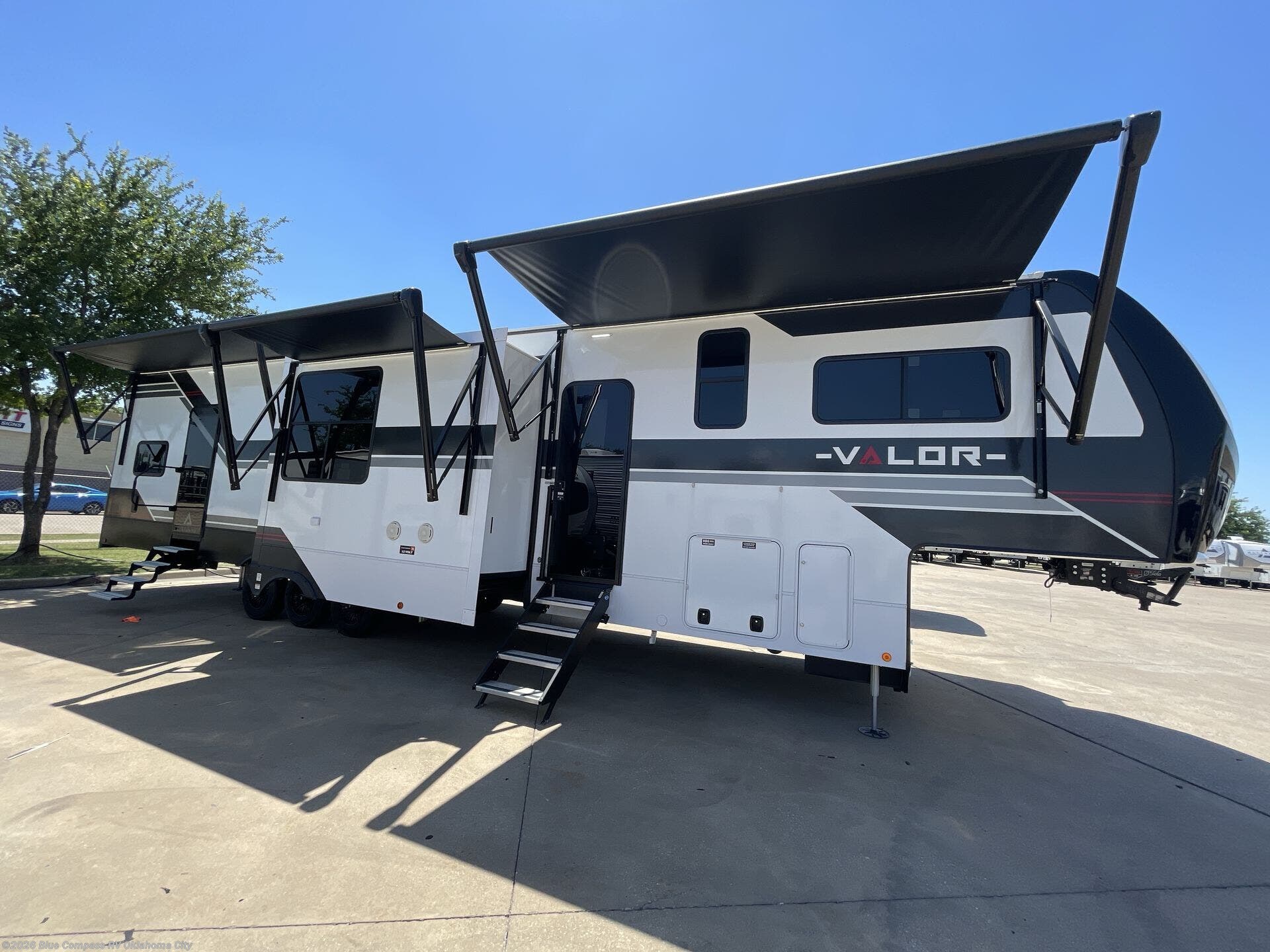 2026 Alliance RV Valor 44V14 - New Toy Hauler For Sale by Blue Compass RV Oklahoma City in Norman, Oklahoma