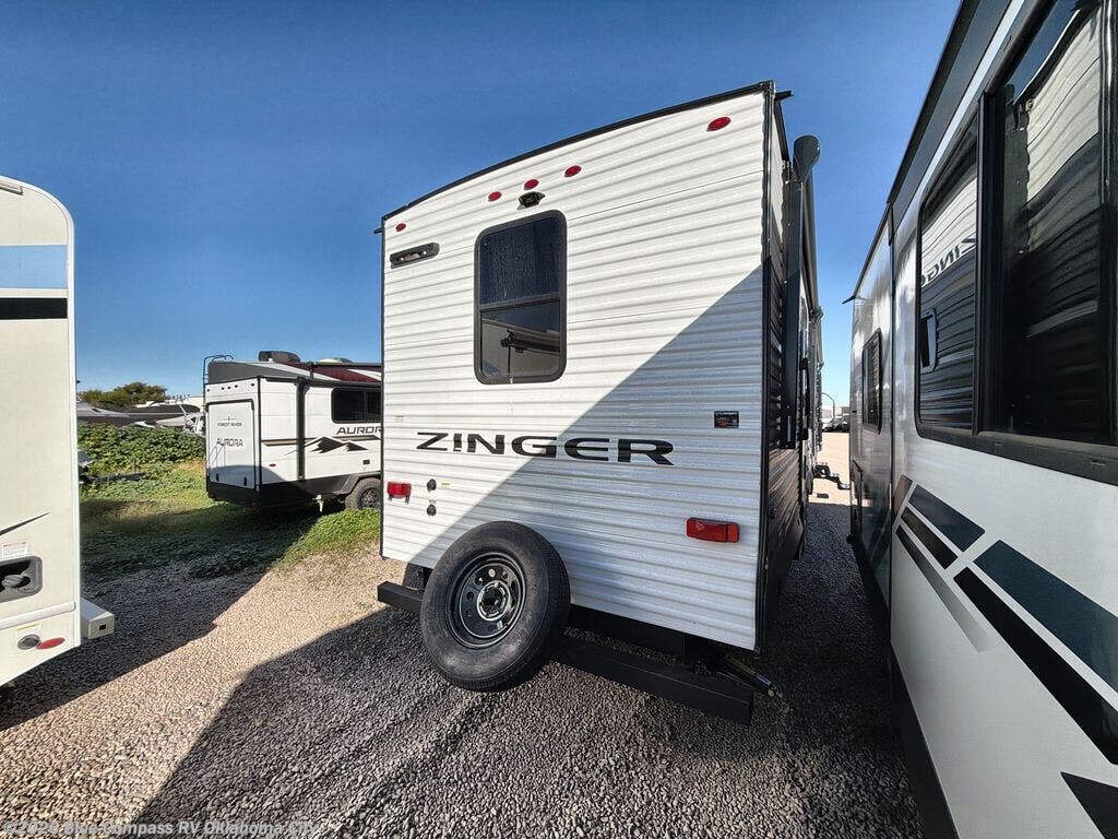 New 2026 CrossRoads Zinger 390DB available in Norman, Oklahoma