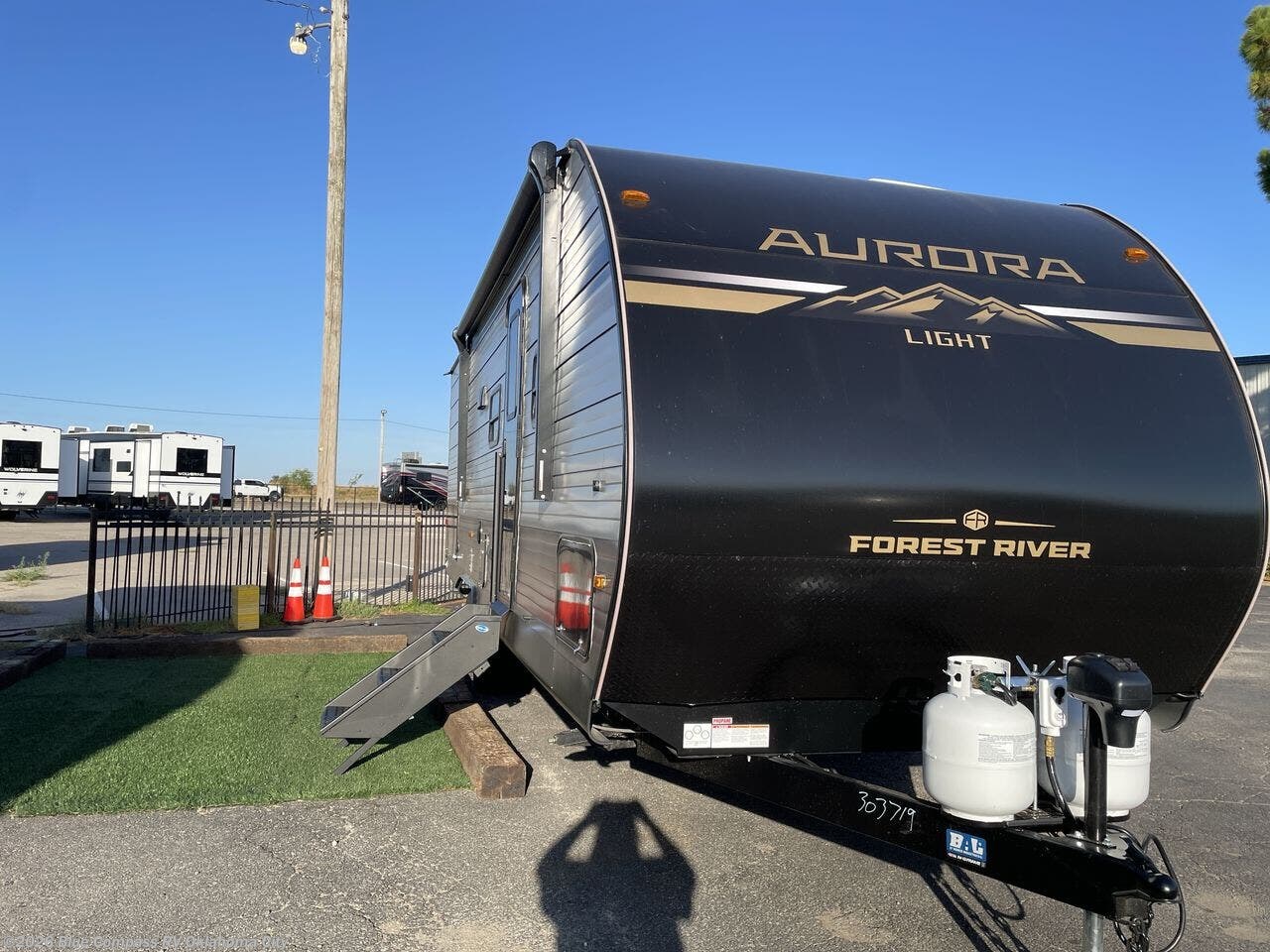 2027 Aurora Light 26BHS by Forest River from Blue Compass RV Oklahoma City in Norman, Oklahoma