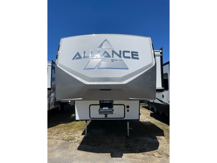 New 2025 Alliance RV Avenue 33RKS available in Rancho Cordova, California