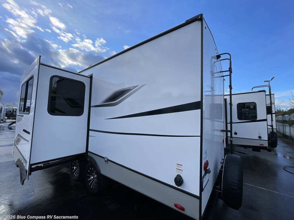 2025 Cougar Half-Ton 22RBSWE by Keystone from Blue Compass RV Sacramento in Rancho Cordova, California