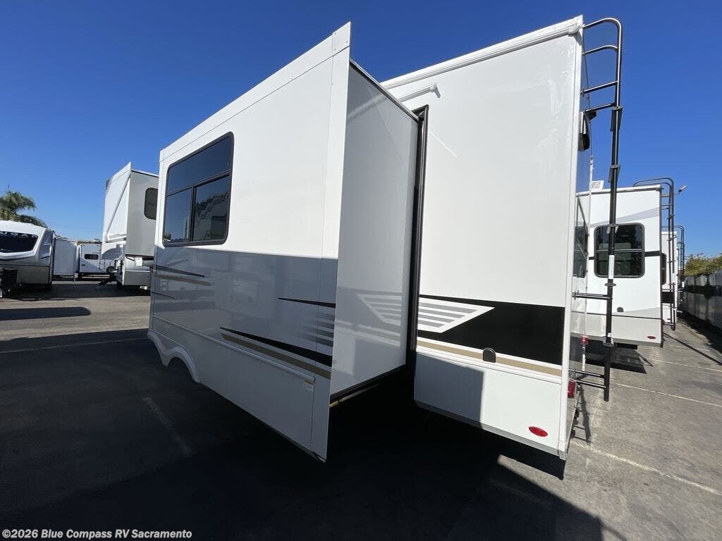 2026 Keystone Cougar 260MLE - New Fifth Wheel For Sale by Blue Compass RV Sacramento in Rancho Cordova, California features Slideout