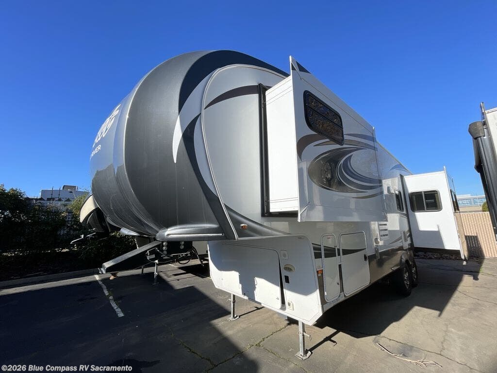 Used 2015 Forest River Wildcat 293REX available in Rancho Cordova, California