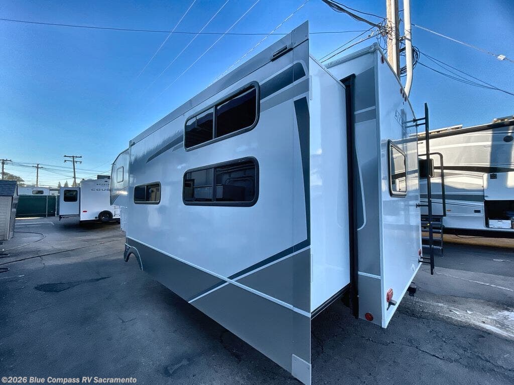 2026 Avenue All-Access 30BH by Alliance RV from Blue Compass RV Sacramento in Rancho Cordova, California