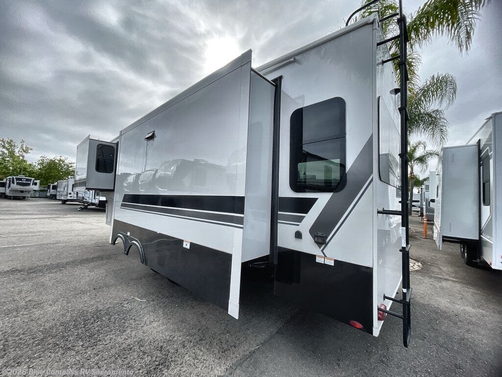 2026 Montana High Country 290RL by Keystone from Blue Compass RV Sacramento in Rancho Cordova, California