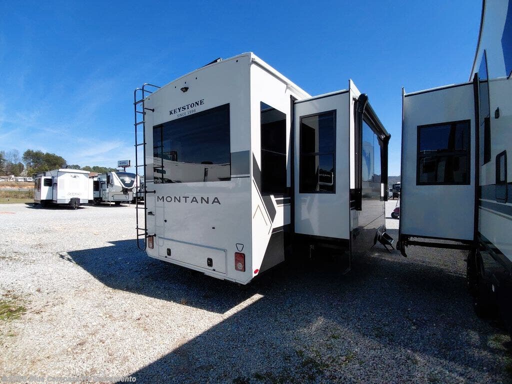 New 2026 Keystone Montana 3100RL available in Rancho Cordova, California