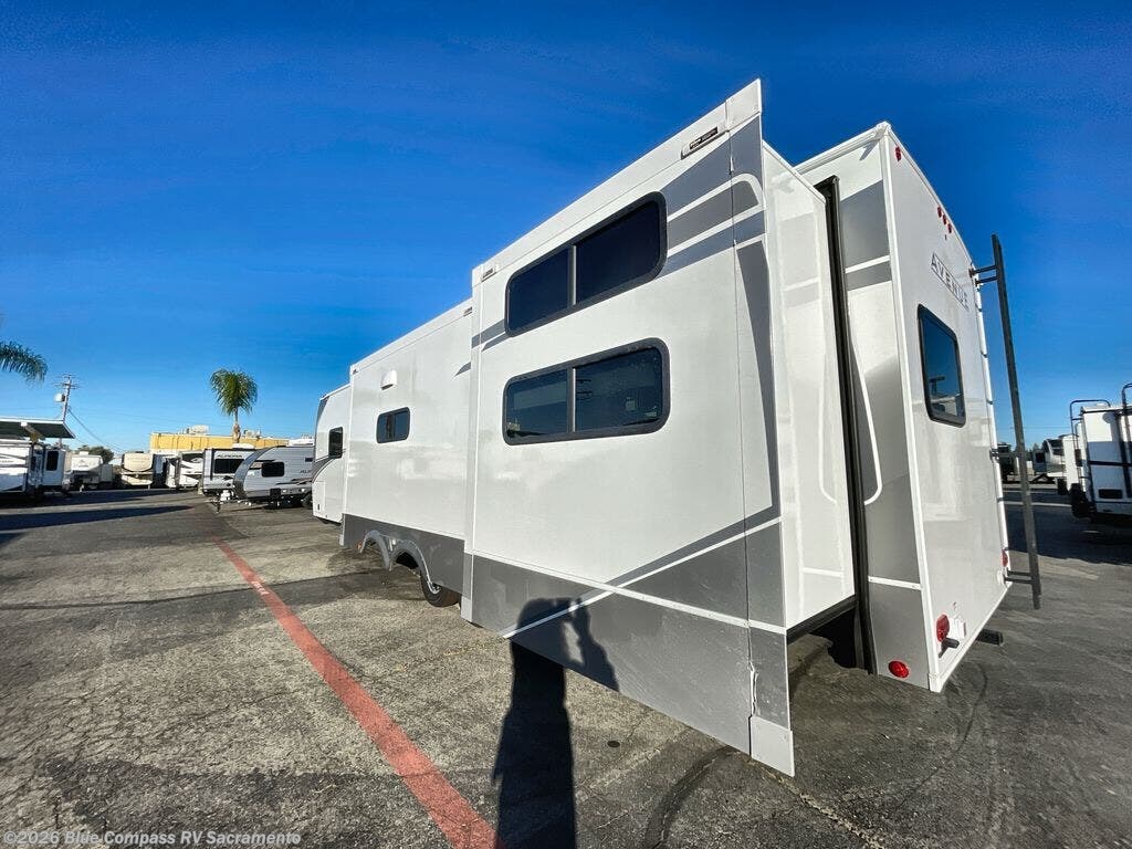 2026 Avenue 333BH by Alliance RV from Blue Compass RV Sacramento in Rancho Cordova, California