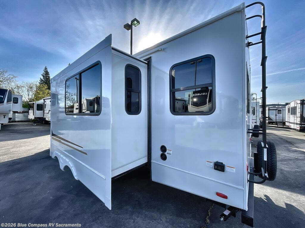 2026 Keystone Cougar Western Elevation 25RDWE - New Travel Trailer For Sale by Blue Compass RV Sacramento in Rancho Cordova, California